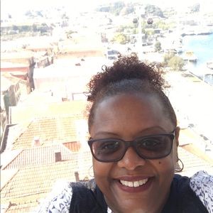 Meet your Posher, Cindy